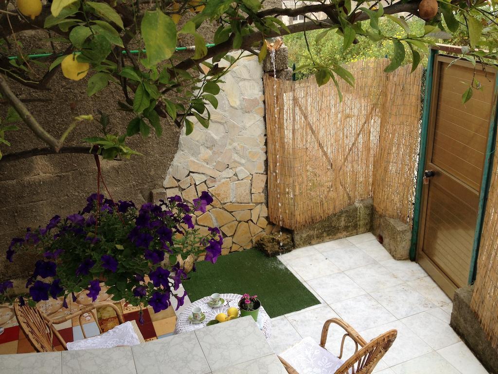 Case Vacanze Le Rose Villa Noto Buitenkant foto